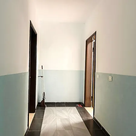 Korabi Luk 695 *