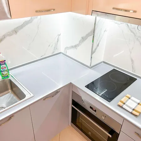 Korabi Luk 695 Durres