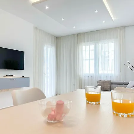 Korabi Luk 695 아파트 Durrës