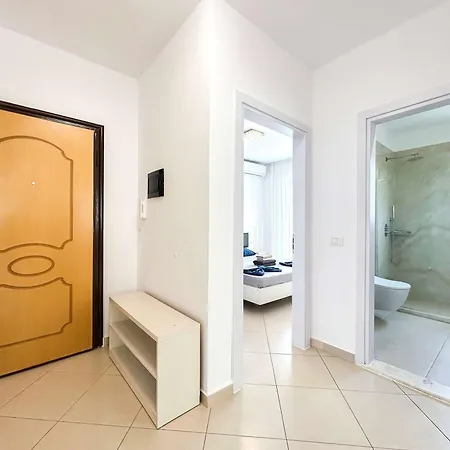 Korabi Luk 695 * Durres