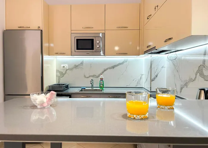 Apartment Korabi Luk 695 *
