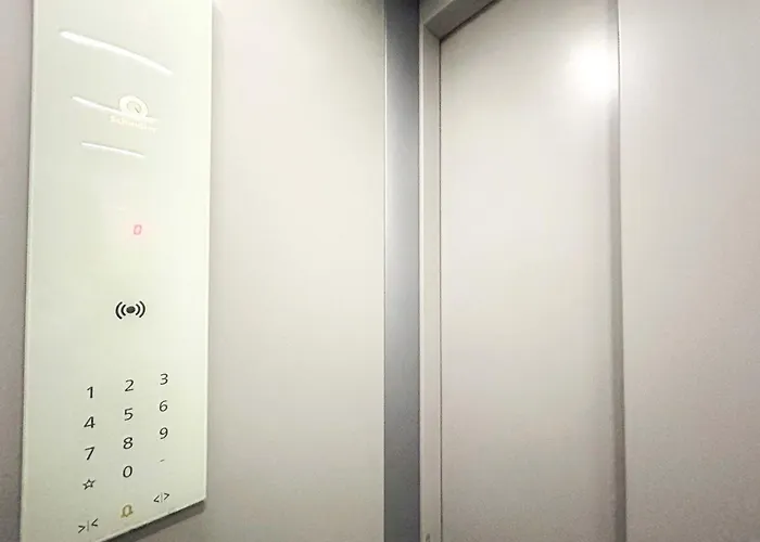 Apartment Korabi Luk 695