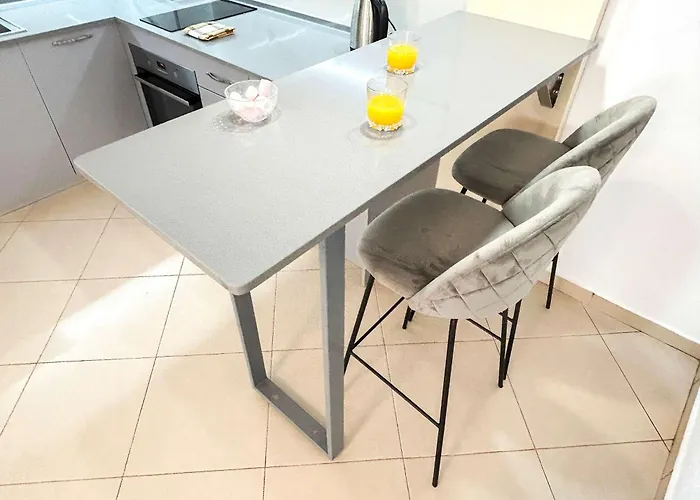 Apartment Korabi Luk 695