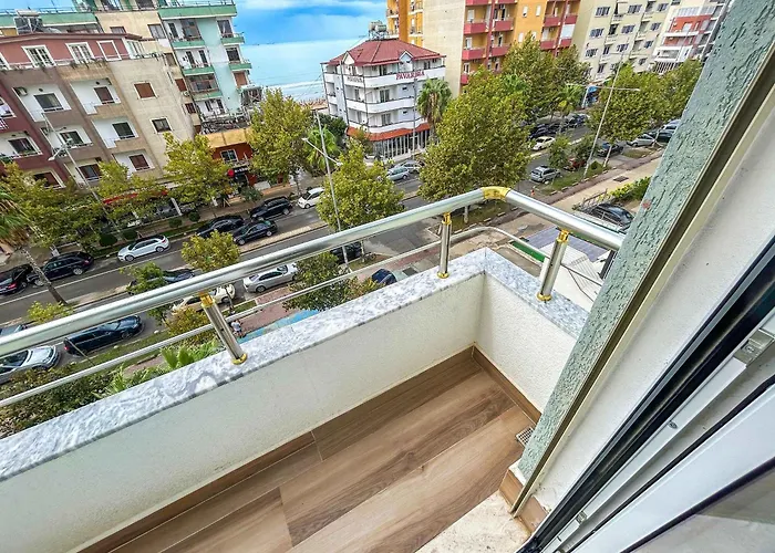 Korabi Luk 695 Apartment