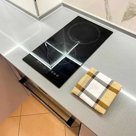 Korabi Luk 695 * Durrës