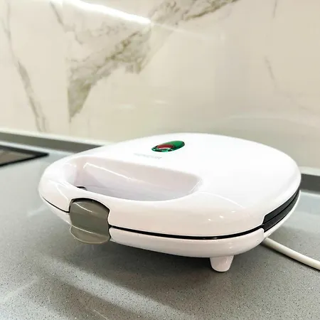 Korabi Luk 695 Appartamento *