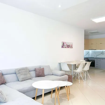 Appartamento Korabi Luk 695 Durrës