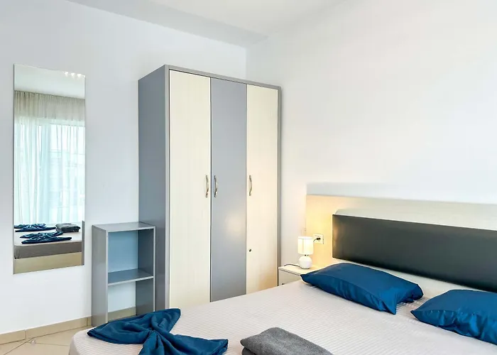 Korabi Luk 695 Durrës