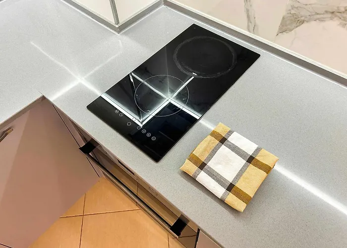 Korabi Luk 695 * Durrës