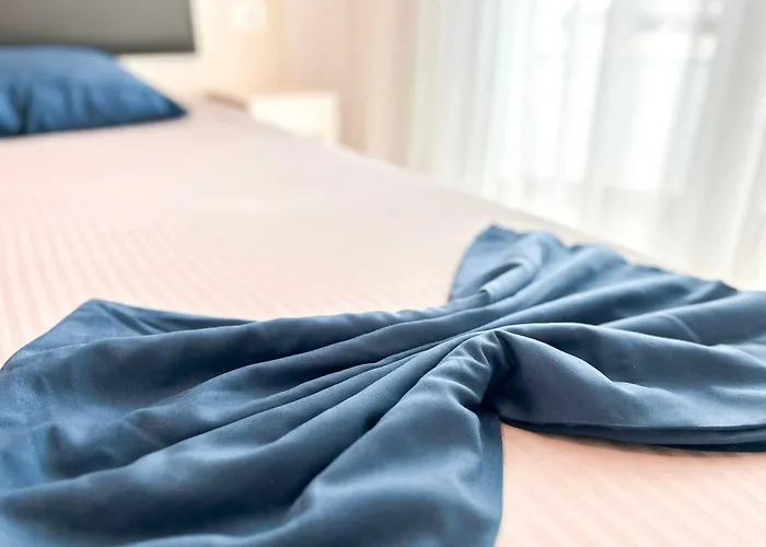 Korabi Luk 695 * Durrës